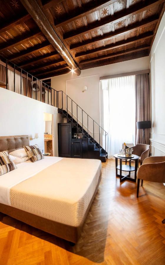 Splendor Suite Rome - Suites & Apartments ภายนอก รูปภาพ