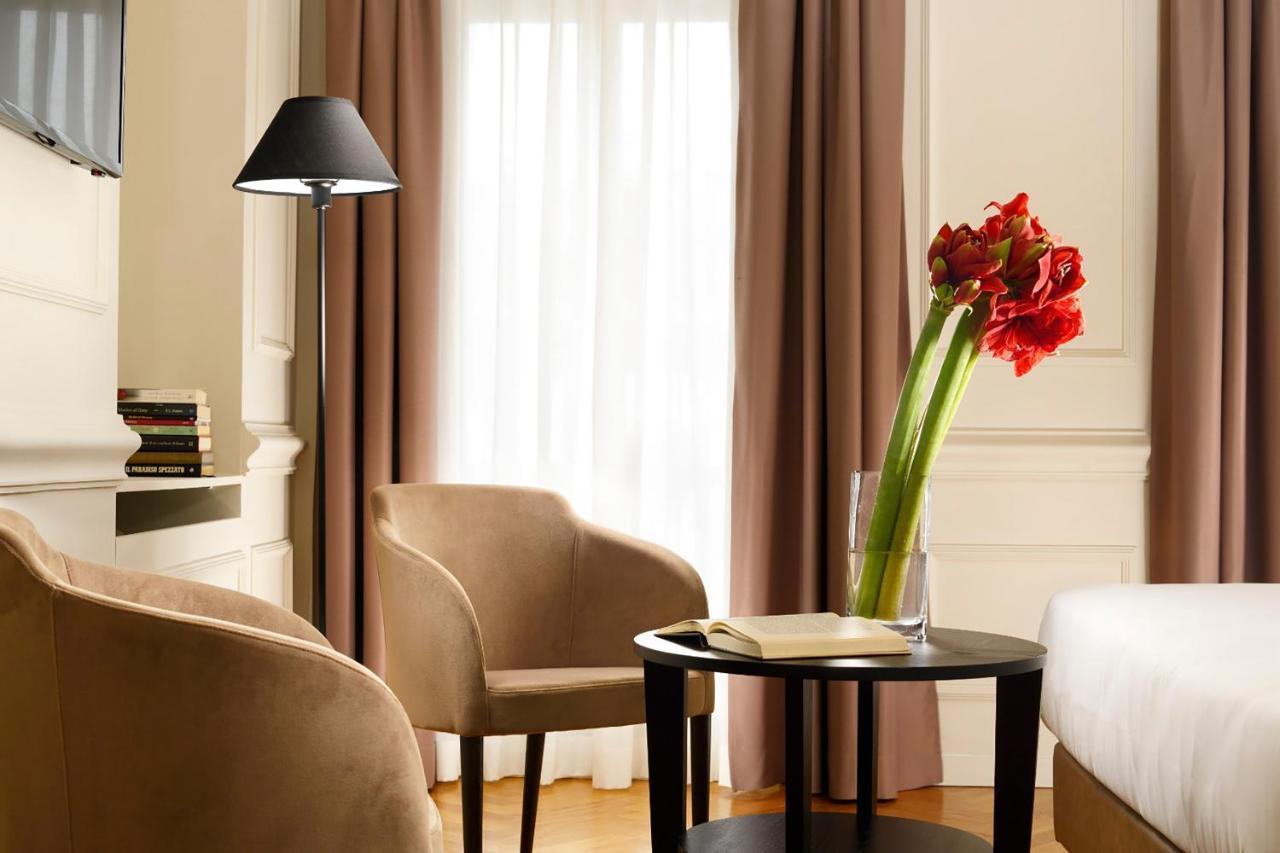 Splendor Suite Rome - Suites & Apartments ภายนอก รูปภาพ