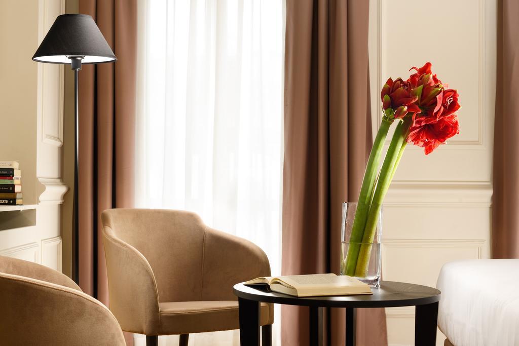 Splendor Suite Rome - Suites & Apartments ภายนอก รูปภาพ