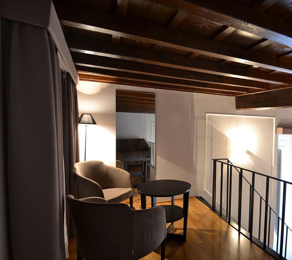 Splendor Suite Rome - Suites & Apartments ภายนอก รูปภาพ