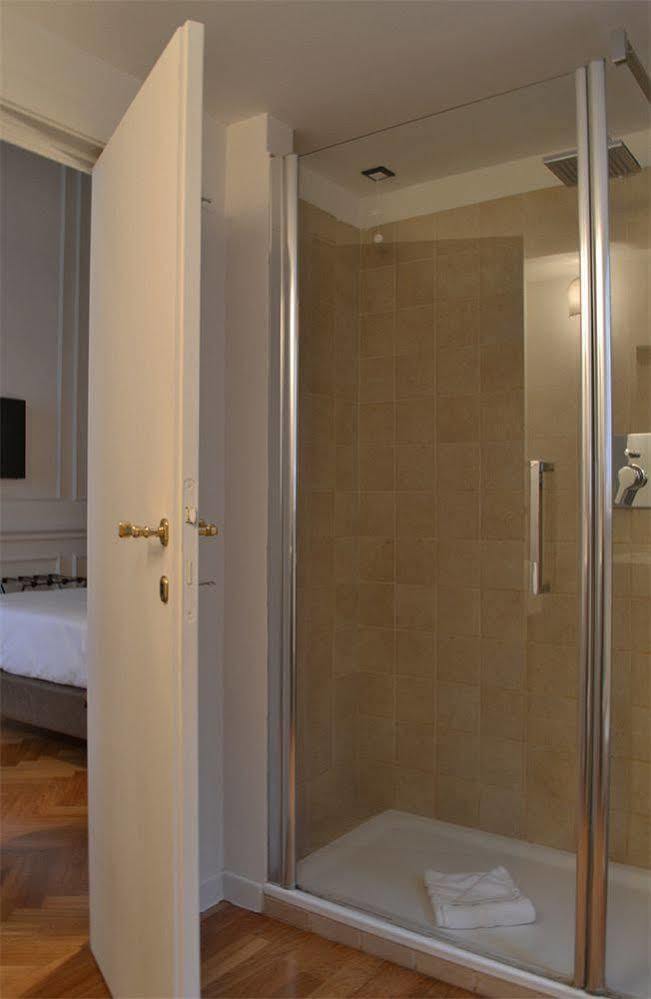 Splendor Suite Rome - Suites & Apartments ภายนอก รูปภาพ